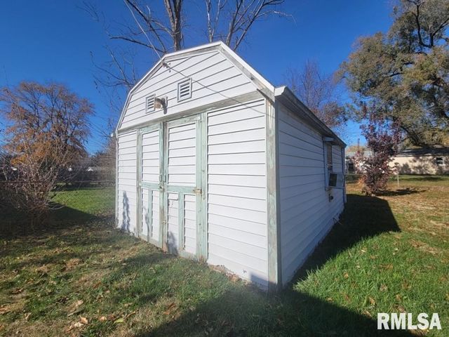103 MARION Street, North Pekin, IL 61554