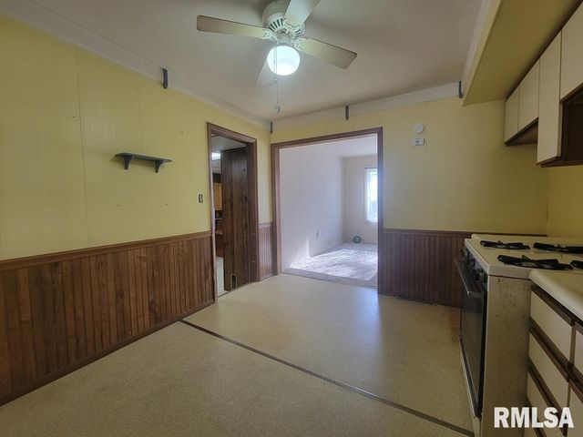 103 MARION Street, North Pekin, IL 61554