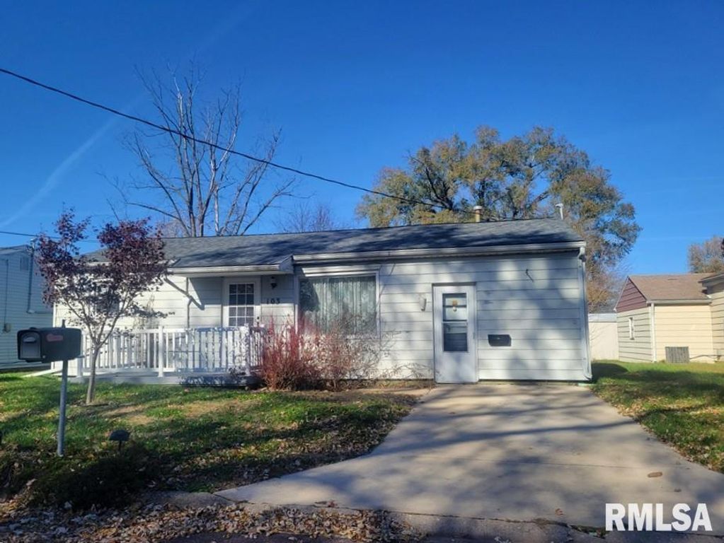 103 MARION Street, North Pekin, IL 61554