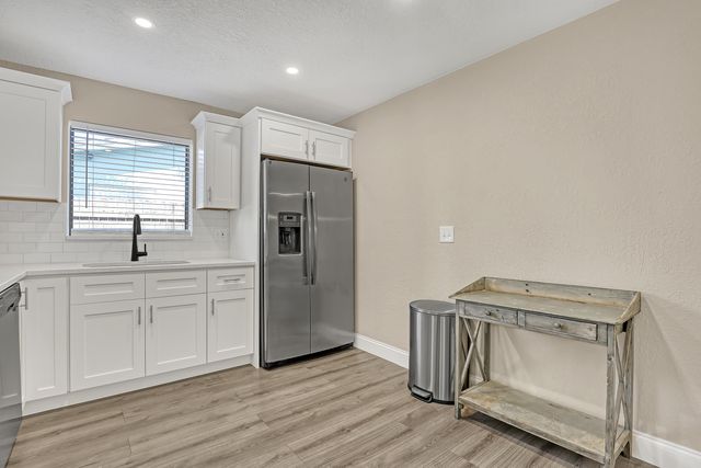 1210 Skylark Lane, Lantana, FL 33462