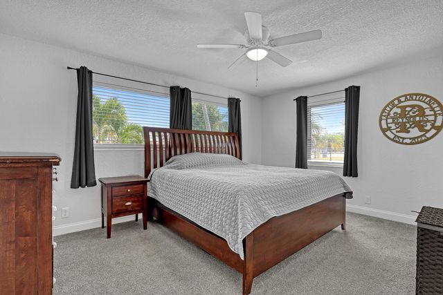 1210 Skylark Lane, Lantana, FL 33462