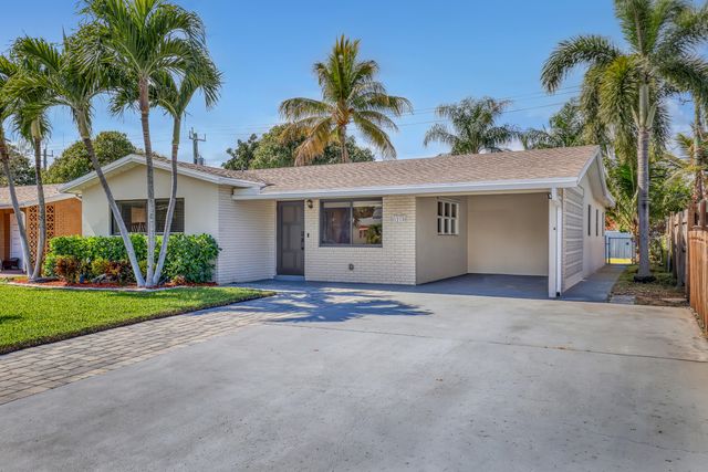 1210 Skylark Lane, Lantana, FL 33462