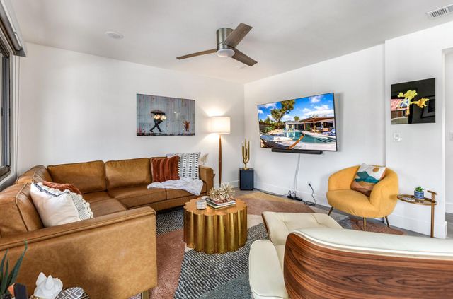 2155 E Nicola Road, Palm Springs, CA 92262