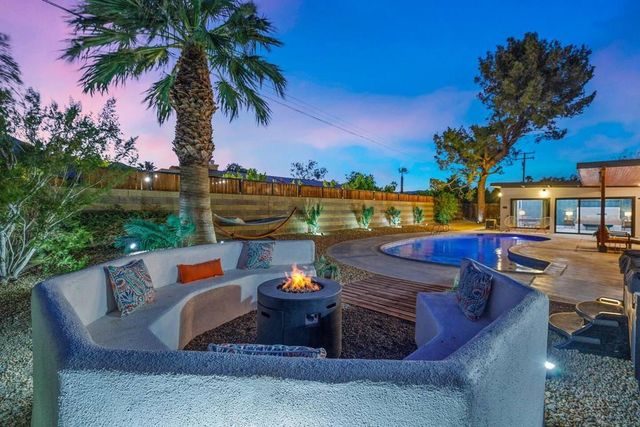2155 E Nicola Road, Palm Springs, CA 92262