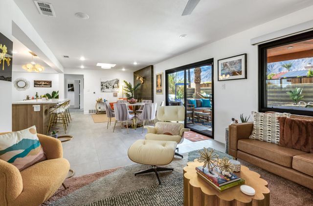2155 E Nicola Road, Palm Springs, CA 92262