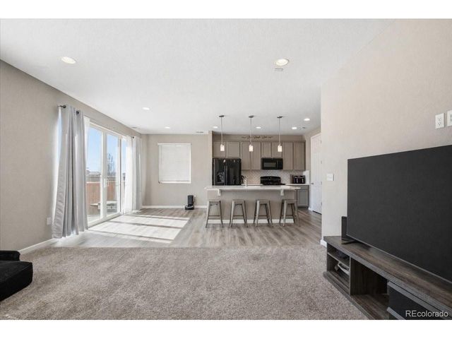 25562 E Bayaud Pl, Aurora, CO 80018