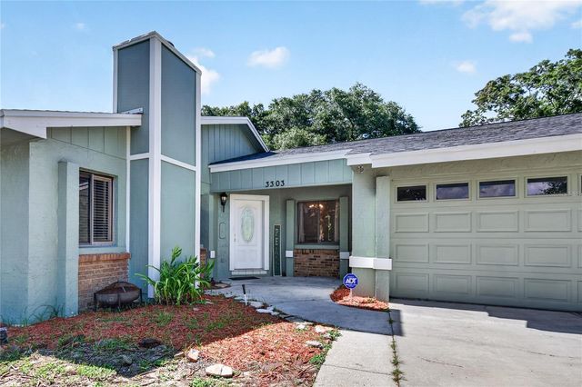 3303 FOXBORO COURT, Mount Dora, FL 32757