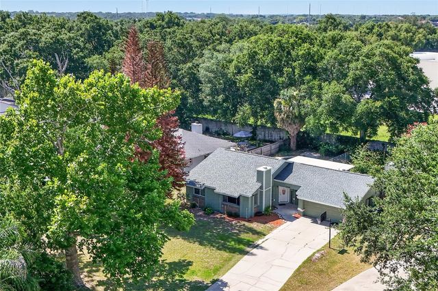 3303 FOXBORO COURT, Mount Dora, FL 32757