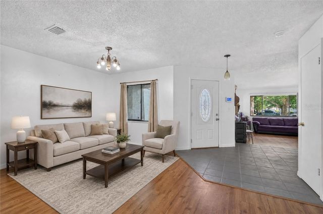 3303 FOXBORO COURT, Mount Dora, FL 32757