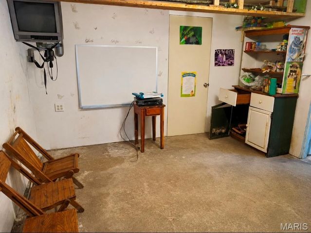 2137 Bryan Avenue, Granite City, IL 62040