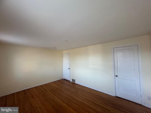 331 GARDEN AVENUE, Camden, NJ 08105
