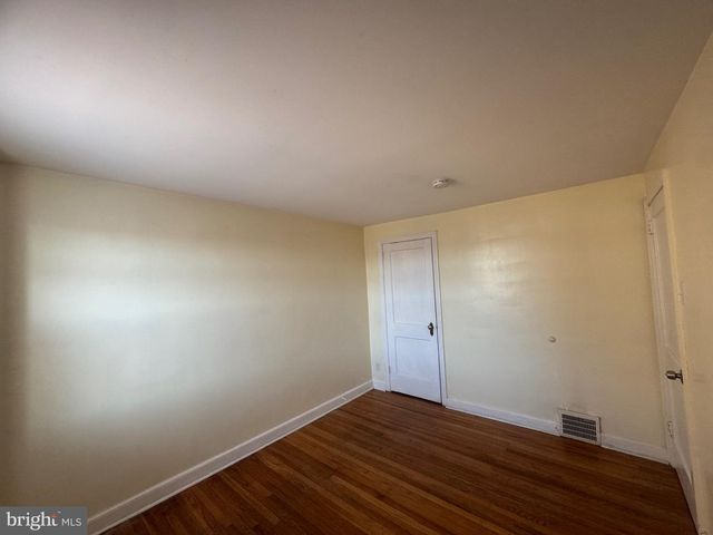 331 GARDEN AVENUE, Camden, NJ 08105