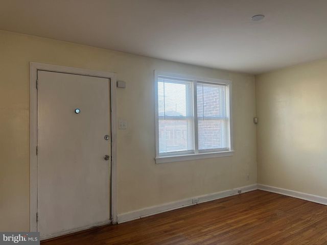 331 GARDEN AVENUE, Camden, NJ 08105
