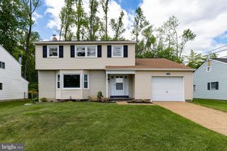 1126 S OVERHILL CT, Wilmington, DE 19810