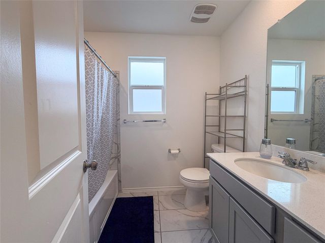 400 Canley LOOP, Hutto, TX 78634