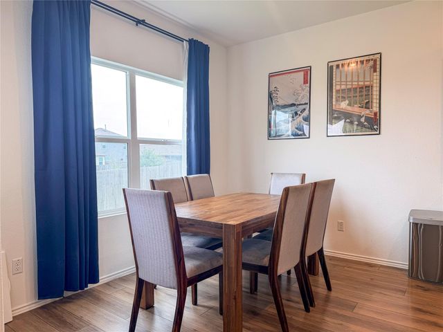 400 Canley LOOP, Hutto, TX 78634