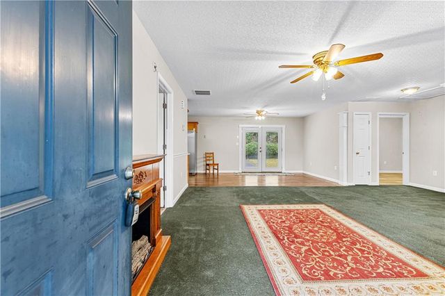 3957 Tommy Lee Cook Road, Newnan, GA 30263