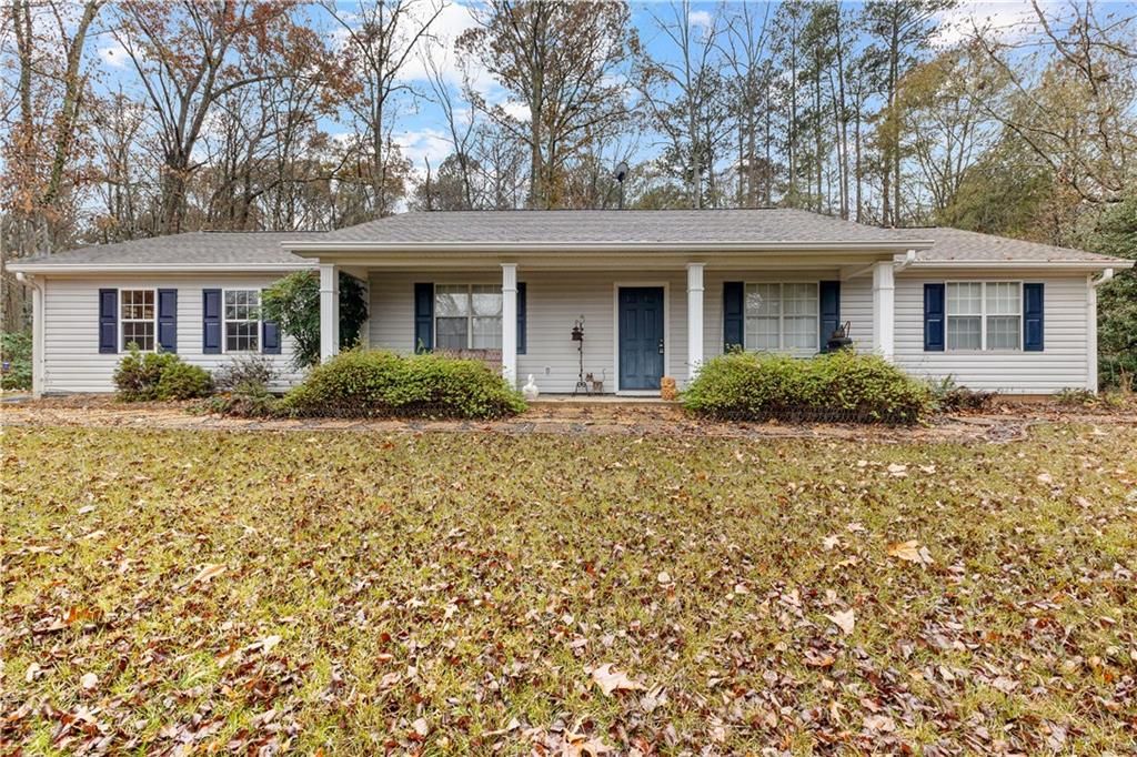 3957 Tommy Lee Cook Road, Newnan, GA 30263