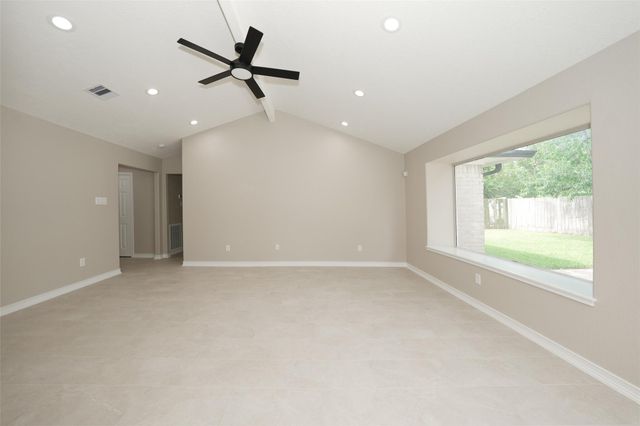 9607 Rumbling Wood Lane, Houston, TX 77086