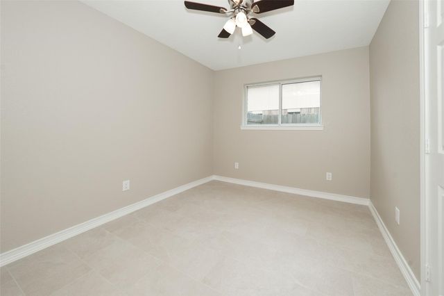 9607 Rumbling Wood Lane, Houston, TX 77086