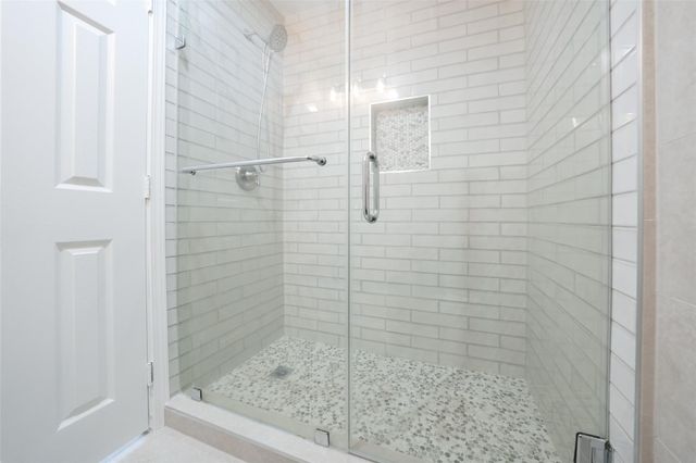 9607 Rumbling Wood Lane, Houston, TX 77086