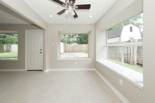 9607 Rumbling Wood Lane, Houston, TX 77086