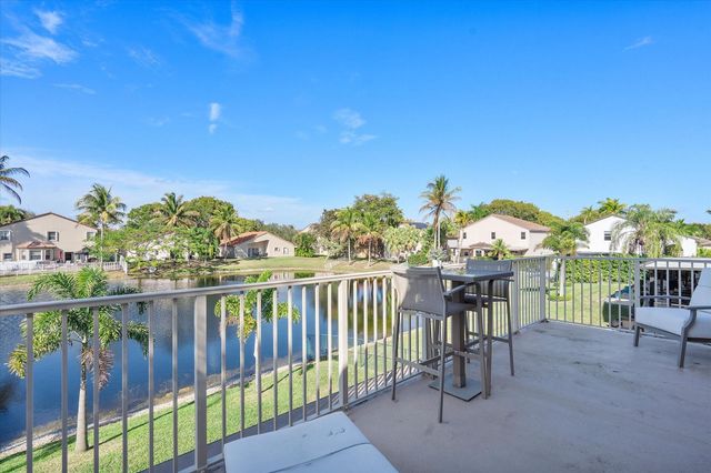 18435 NW 10th Street, Pembroke Pines, FL 33029