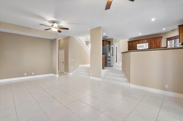 18435 NW 10th Street, Pembroke Pines, FL 33029