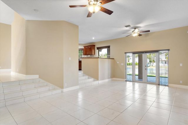 18435 NW 10th Street, Pembroke Pines, FL 33029