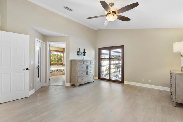 18435 NW 10th Street, Pembroke Pines, FL 33029