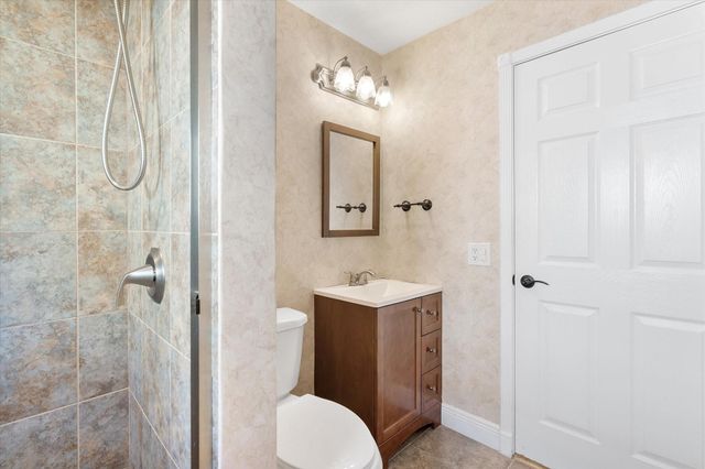 18435 NW 10th Street, Pembroke Pines, FL 33029