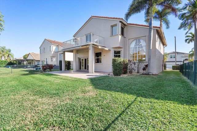 18435 NW 10th Street, Pembroke Pines, FL 33029