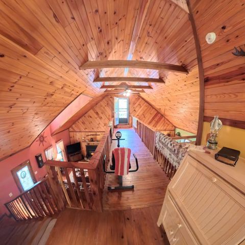195 Kennedy Lane, Whitley City, KY 42653