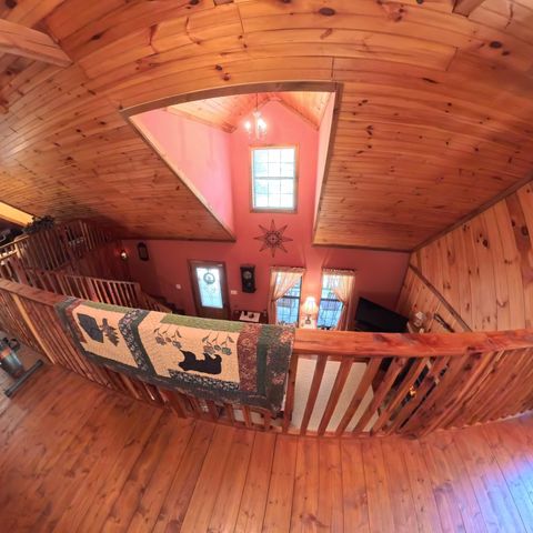 195 Kennedy Lane, Whitley City, KY 42653