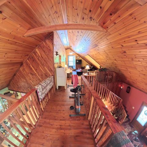 195 Kennedy Lane, Whitley City, KY 42653