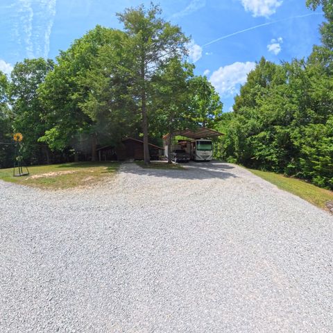 195 Kennedy Lane, Whitley City, KY 42653