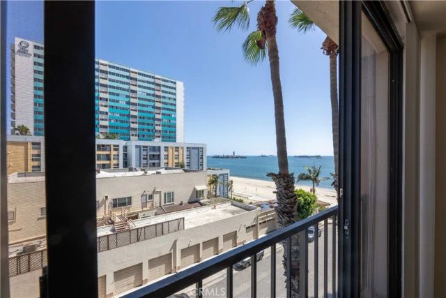 1750 E Ocean 501, Long Beach, CA 90802