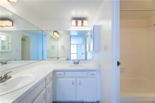 1750 E Ocean 501, Long Beach, CA 90802
