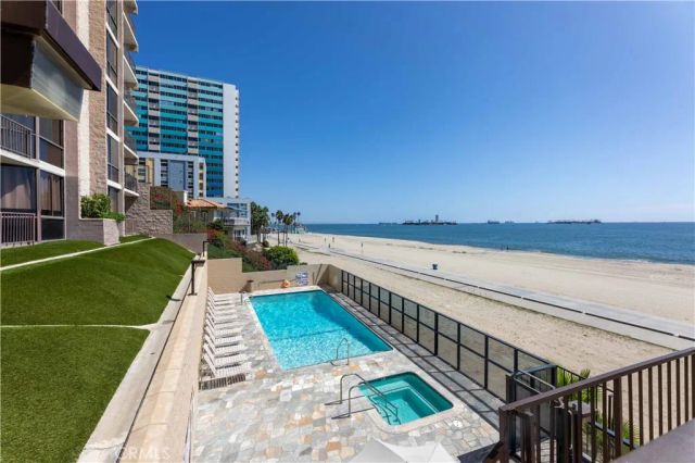 1750 E Ocean 501, Long Beach, CA 90802