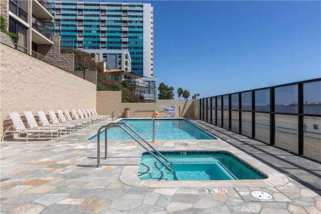 1750 E Ocean 501, Long Beach, CA 90802