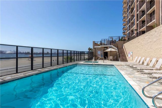 1750 E Ocean 501, Long Beach, CA 90802