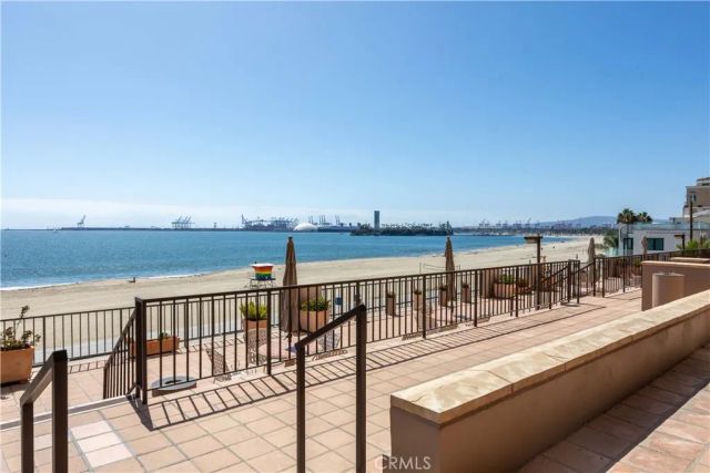 1750 E Ocean 501, Long Beach, CA 90802