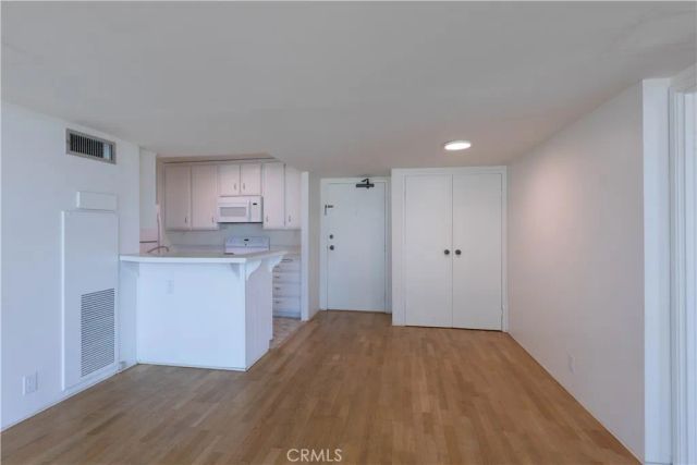 1750 E Ocean 501, Long Beach, CA 90802