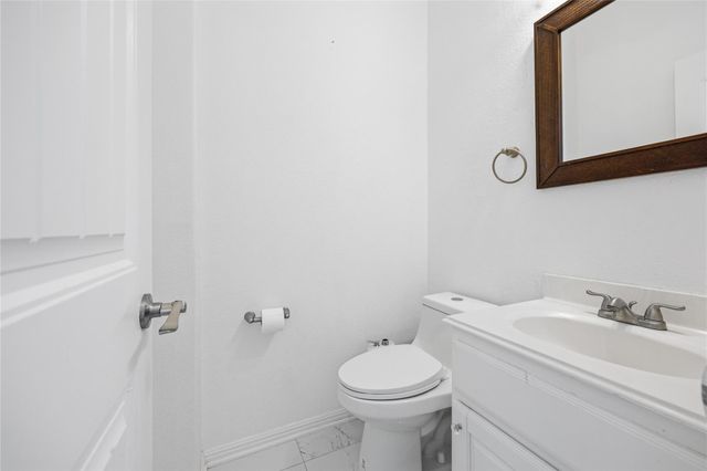 4372 Barchetta DR, Round Rock, TX 78665