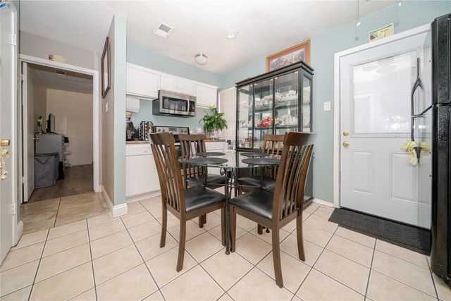 13544 Waterfall Way, Dallas, TX 75240