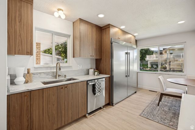 1168 E CENTER ST, Bountiful, UT 84010