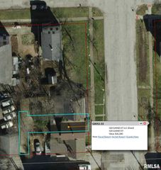 520 GAINES Street, Davenport, IA 52802