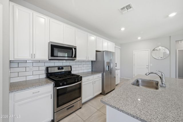 59 E LIBERTY Lane, Gilbert, AZ 85296