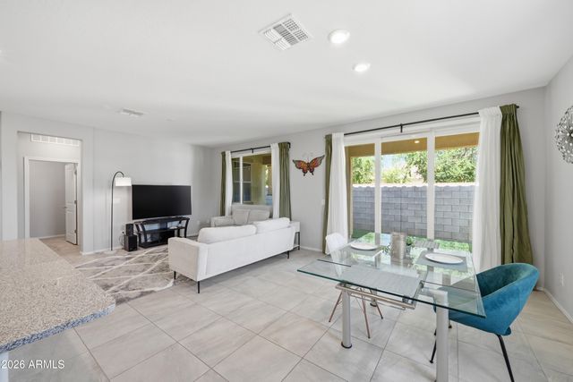 59 E LIBERTY Lane, Gilbert, AZ 85296