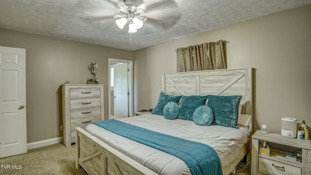 3920 Thornton Drive, Kingsport, TN 37664